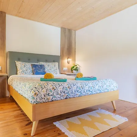 Les Terrasses De Montouret Bed and breakfast